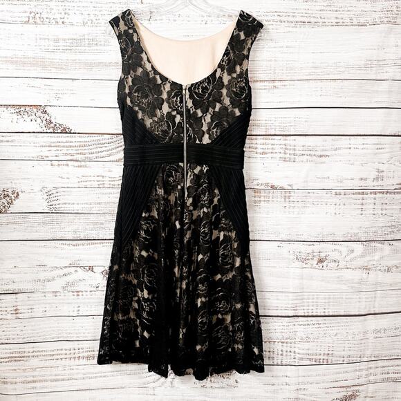 Danny and Nicole Black Lace Overlay Fit and Flare Cocktail Dress, EUC, Size 6 - Picture 7 of 9